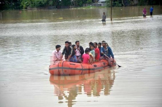 Flood hits Tripura; damage continues at Howrah river banks : rescue team in action 